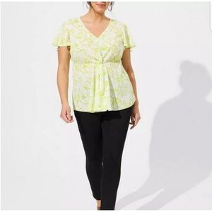 Torrid Size 2 Dressy Casual Top